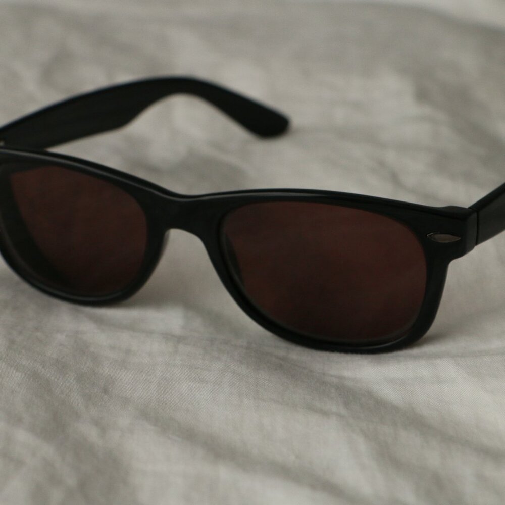 TheraSpecs FL Rose Tinted Migraine Glasses Prescription Sunglasses
